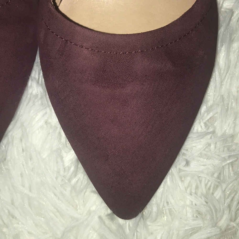 Franco Sarto Cut Out Heel - Picture 2 of 3